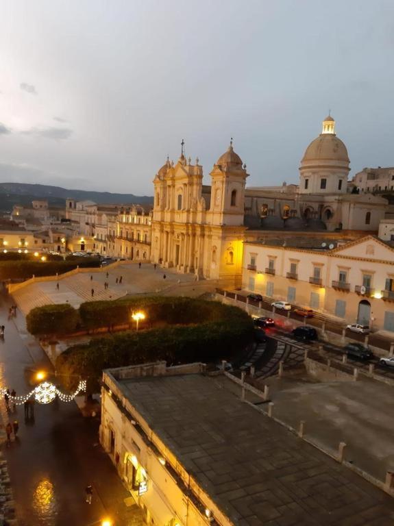 La Casa Re Basuli Villa Noto Kültér fotó